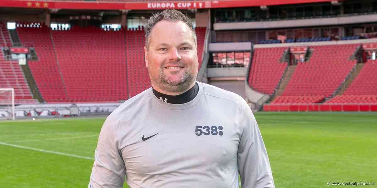 'Bij een uittrap in de Arena ging ik op m'n plaat, 50.000 man lachen natuurlijk'