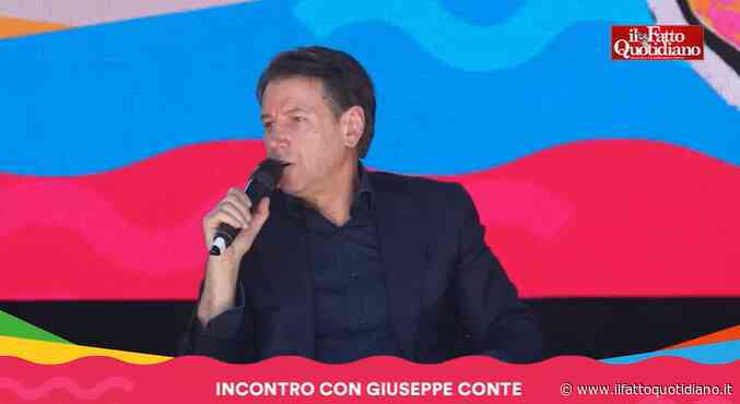 Conte alla Festa del Fatto: “Grillo ospite del podcast di Fedez? Vada dove vuole”