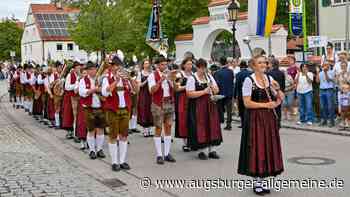 Bezirksmusikfest und 70 Jahre Musikkapelle Windach