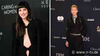 Neues Promi-Paar?: Dakota Johnson und Machine Gun Kelly in New York gesichtet