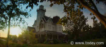 The Story Behind The Iconic ‘Practical Magic’ House And How It Was Re-Created for the Sequel