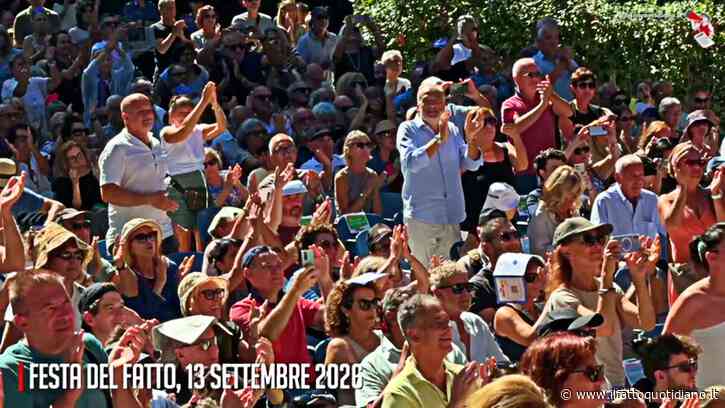 Festa del Fatto, Gomez cita Renzi e il pubblico rumoreggia. Conte: “Unitari non significa dare centralità a chi ha il 2%”