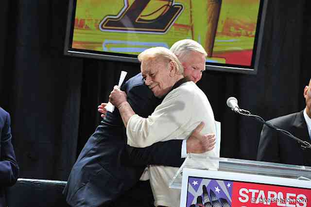 Magic Johnson Believes Dr. Jerry Buss Deserves Next Lakers Statue