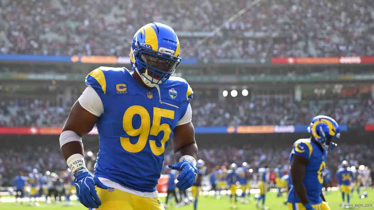Sources: Rams star Garrett to have knee surgery, headed to IR