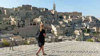City with cobbled streets and cute buildings is 4 hours from Liverpool and 27C in October