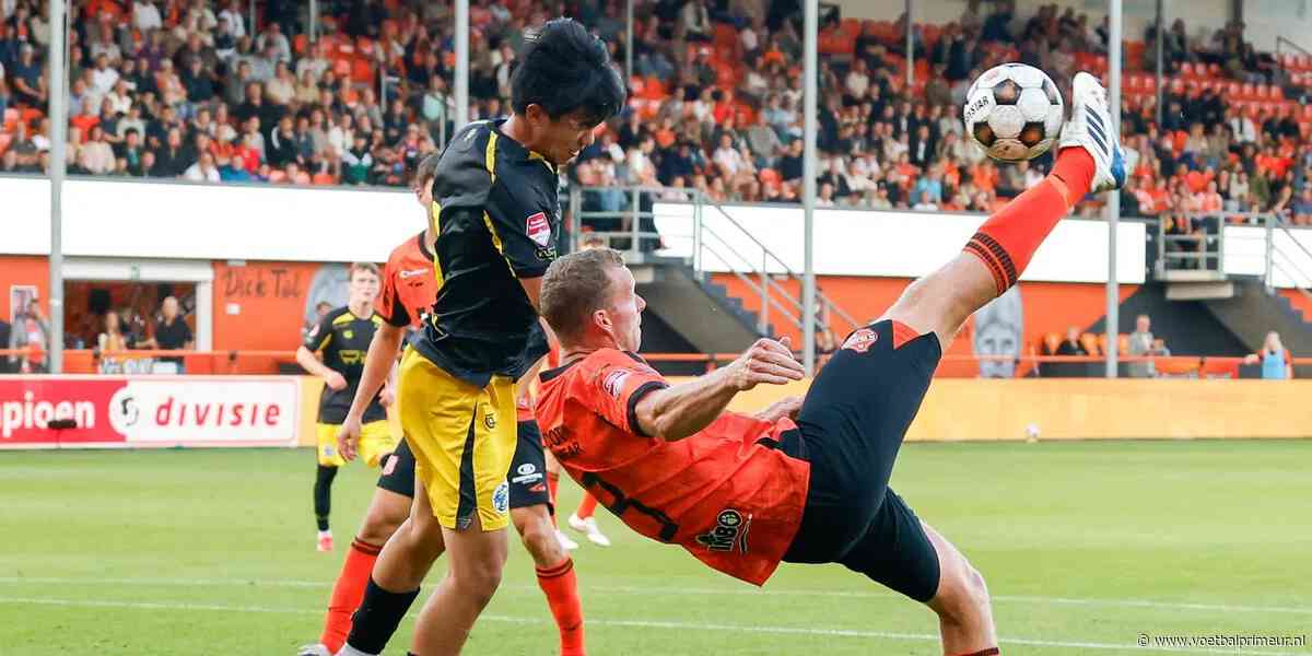 Wat een goal: Veerman scoort op fabelachtige wijze voor FC Volendam