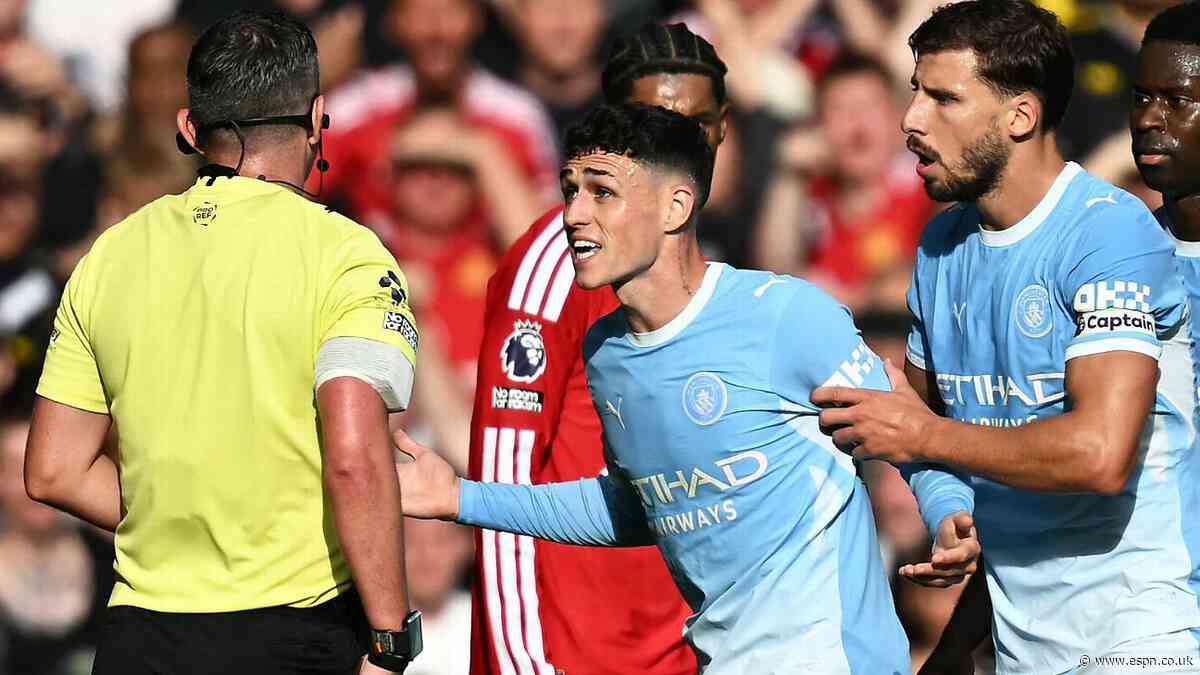City's Foden sent off for kick out at Fernandes
