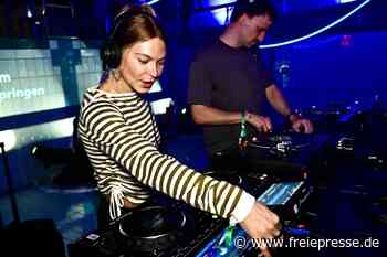 Altes Erzgebirgsbad in Thalheim wird zum Dancefloor: Lost-Place-Feeling trifft auf Clubsound