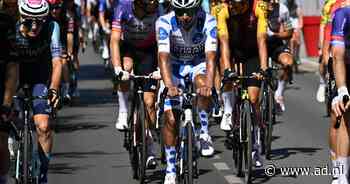 Finale met lokale rondes door Granada van start in slotrit: kan Van Aert hattrick aan etappes voltooien?