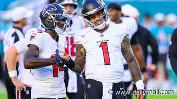 NFL team in disarray in Week 1 as wide receiver is named emergency quarterback AND running back with roster in injury hell