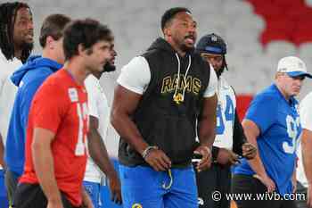 Rams star Myles Garrett will have knee surgery, expected to miss 4 games, AP source says