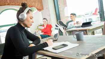 Etikette im Job: Small Talk am Arbeitsplatz? So entkommen Sie - freundlich