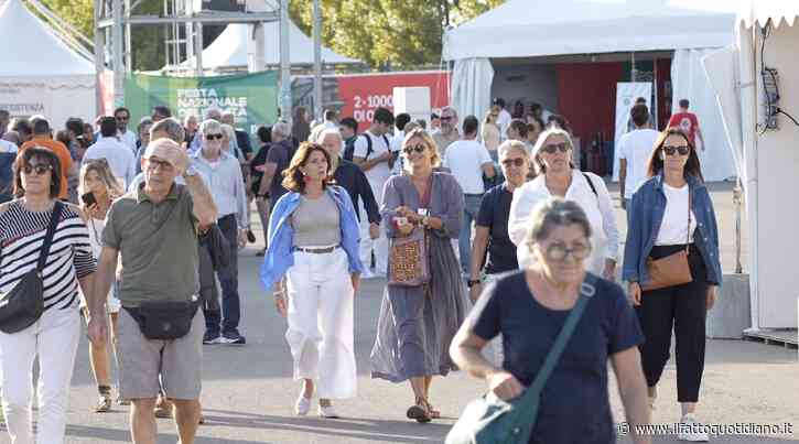 “Chi vota per le armi non può stare nel centrosinistra”. Le voci della base Pd alla festa nazionale dell’Unità (in sintonia con l’annuncio di Conte)