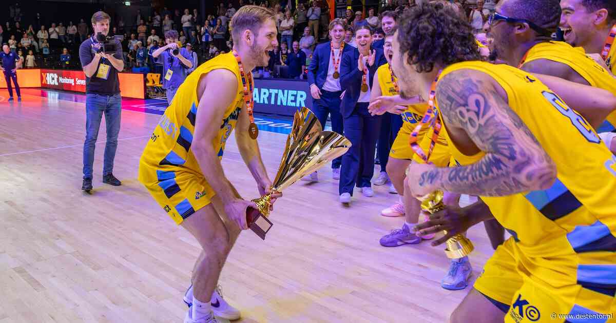 Landstede Hammers begint met een prijs aan het nieuwe seizoen