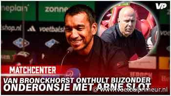 Van Bronckhorst over onderonsje met Slot: 'Dat is een compliment'