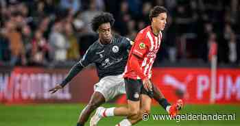 LIVE eredivisie | PSV draait het voor rust al om tegen Sparta, Sano knalt fraai raak
