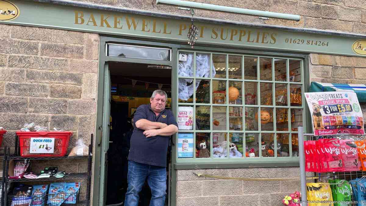 Hundreds have been left waiting for orders from Peak District pet shop after fake website scam