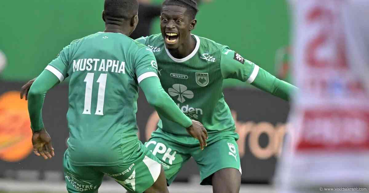 La Louvière duwt KV Kortrijk nog wat dieper in de put