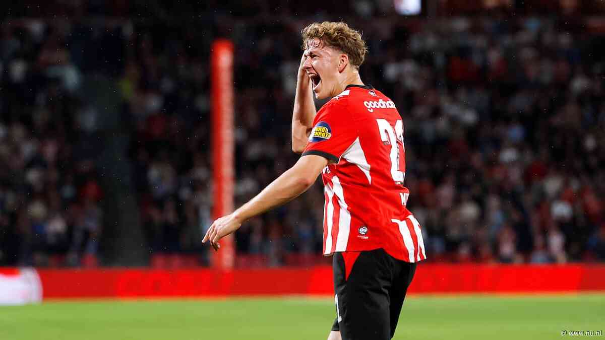 PSV klopt Sparta dankzij hattrick Mijnans en neemt koppositie over van AZ