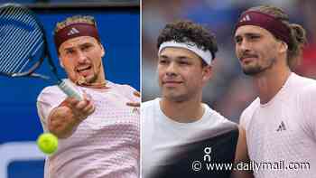 Alexander Zverev's infuriating habit leaves US Open fans struggling to watch final against Ben Shelton