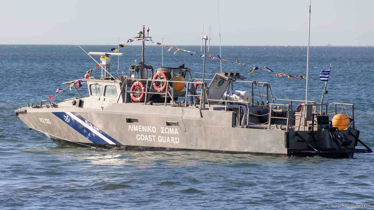 Boot met migranten deels gezonken bij Grieks eiland, 25 mensen vermist