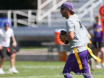 Maumee vs. Maumee: Maumee High School alumni face off in flag football game