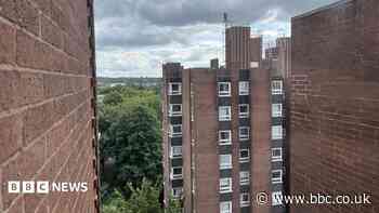 Tower blocks demolition plan to be reconsidered