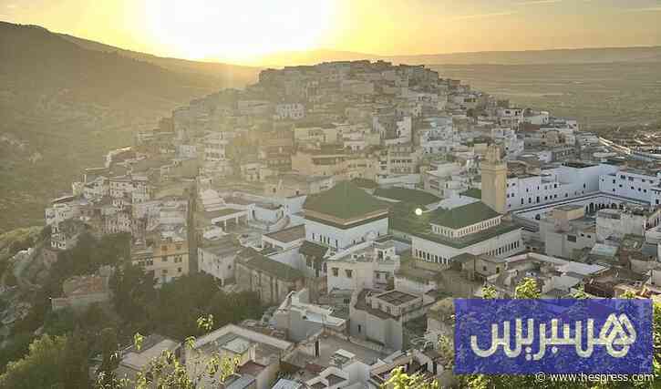 فاس تحتفي بصالون الفنون التشكيلية