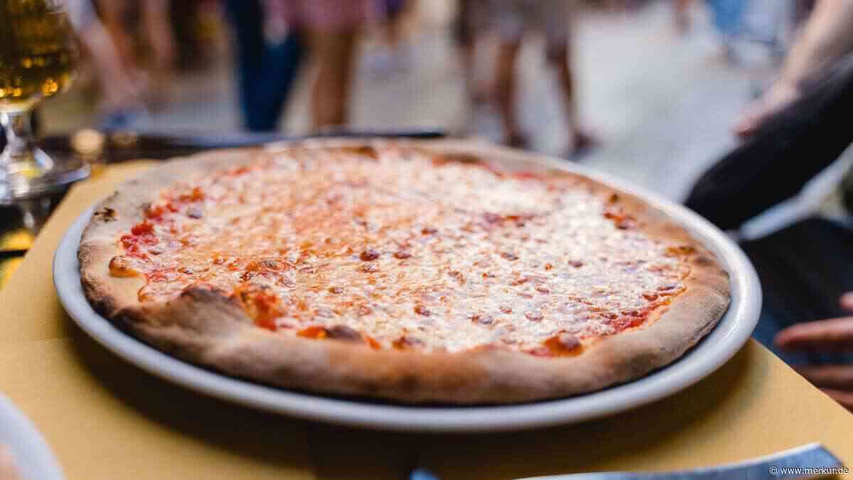1,90 Euro fürs Schneiden: Zusatzgebühr in Pizzeria sorgt für Ärger