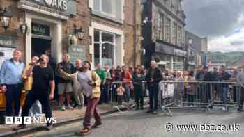 Black pudding throwers battle for World title