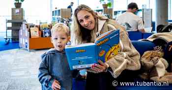 Jongeren lezen slechter en dat maakt moeder Saskia uit Hengelo best ongerust: ‘Het is niet alleen school’