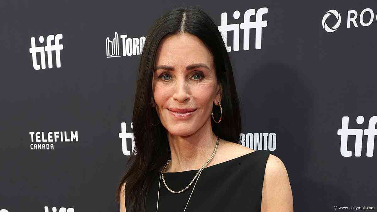 Courteney Cox breaks silence on Scream co-star Hayden Panettiere's death