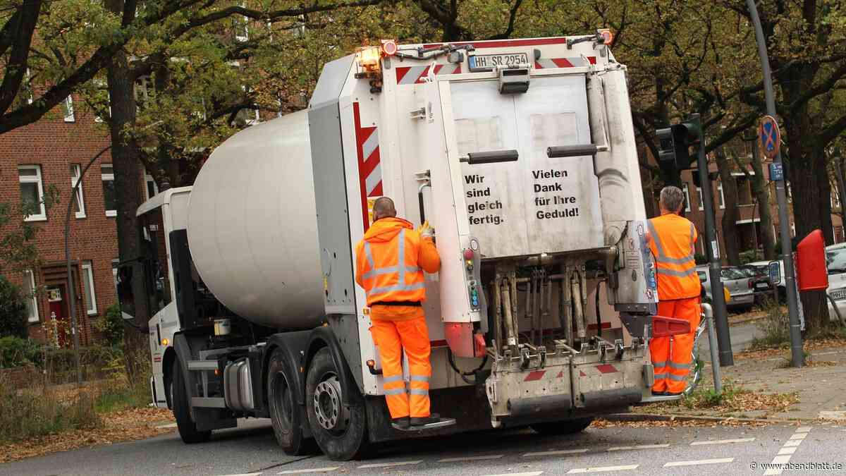 Schwerer Arbeitsunfall: Mitarbeiter der Stadtreinigung von Müllwagen überrollt