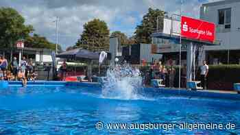 So war der Ulmer Arschbomben-Contest: „Hauptsache: Im Wasser ankommen!“