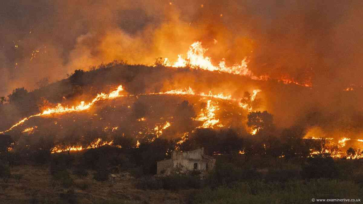 Spain wildfire as Costa del Sol blaze injures three and forces evacuations