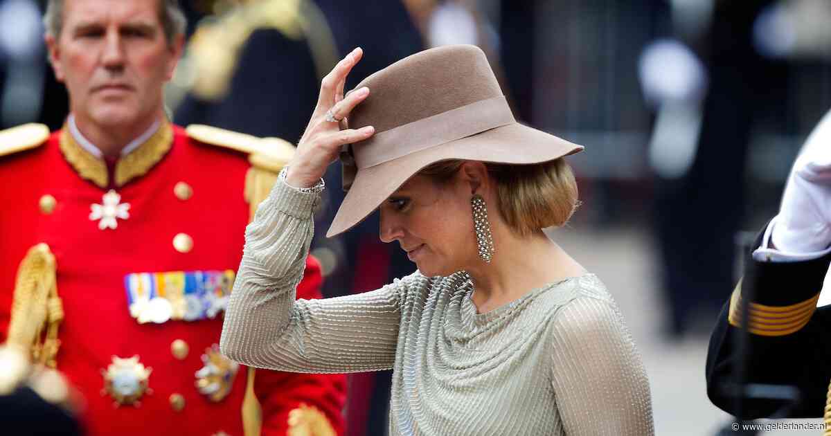 Van een soort wifi-versterker op je hoofd tot carnavalshoed: de leukste hoedjes op Prinsjesdag