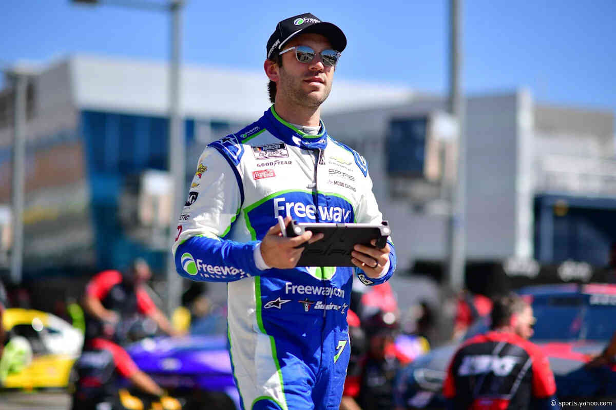 NASCAR Chase Standings Are Tight Heading Into Bristol