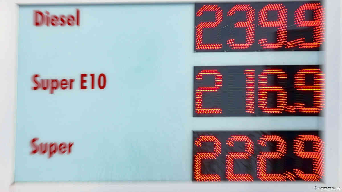 Benzinpreis steigt auf neues Allzeithoch – Ökonom schließt 3 Euro je Liter Diesel nicht mehr aus