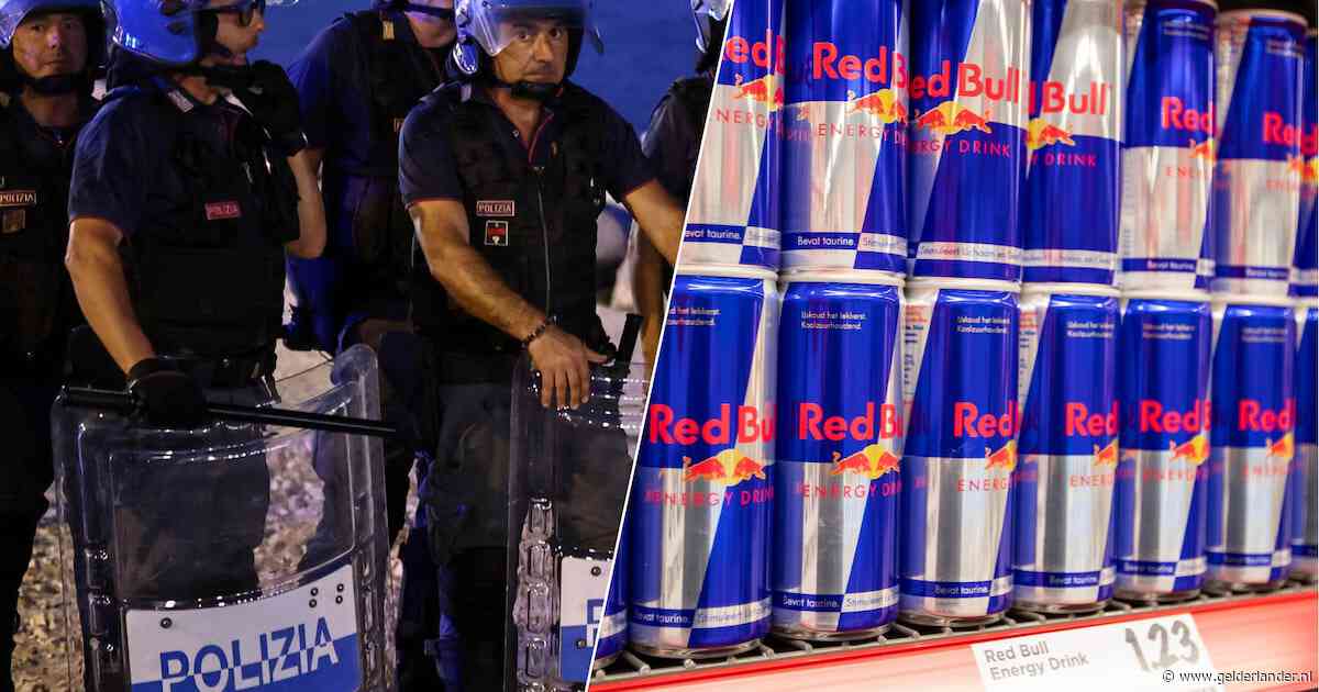 Nederlander (36) weigert drinken af te rekenen in horecazaak Napels en ontploft: ‘Kom naar buiten!’
