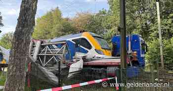 LIVE | Twee gewonden na treinbotsing bij Ermelo, reizigers worden geëvacueerd