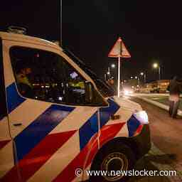 Dertienjarige jongen rijdt met auto van zijn ouders meerdere keren de berm in