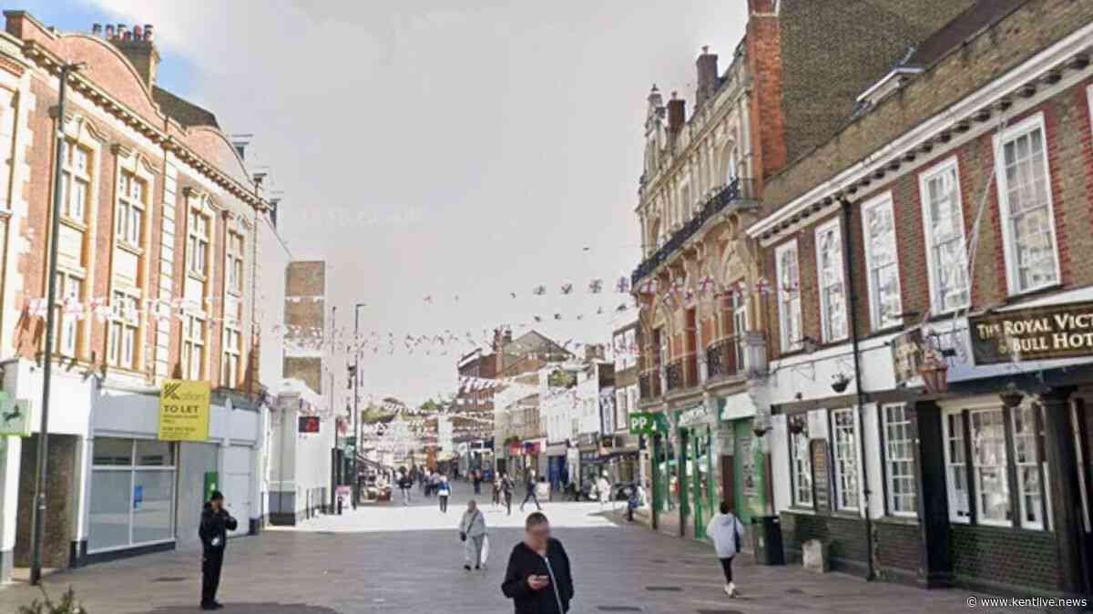 Three people arrested after man taken to hospital following Dartford stabbing