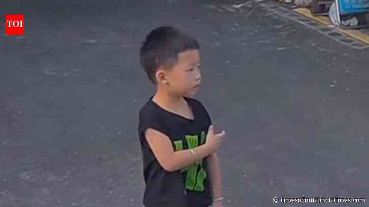 5-year-old ‘restaurant host’ in China goes viral for his adorable way of serving diners; internet can’t get enough