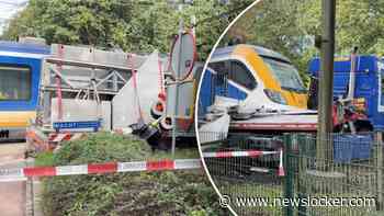 NS-sprinter botst op vrachtwagen met trailer in Ermelo