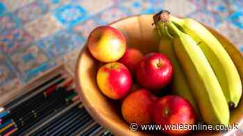 Bananas won't brown and will stay fresh if you ditch fruit bowl for better place
