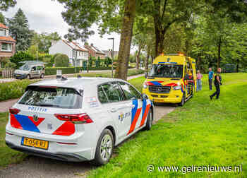 Man valt zes meter van dak tijdens werkzaamheden, traumahelikopter ingezet