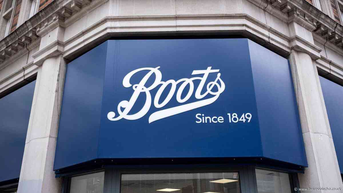 Boots reduces 'star gift' £50 Laura Ashley pamper set to £24.50