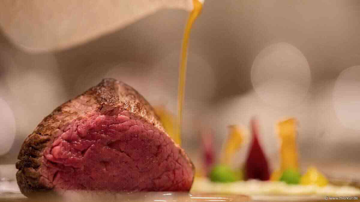 Nach fast 50 Jahren: Kultkoch verlässt erleichtert legendäres 5-Sterne-Hotel in den Alpen