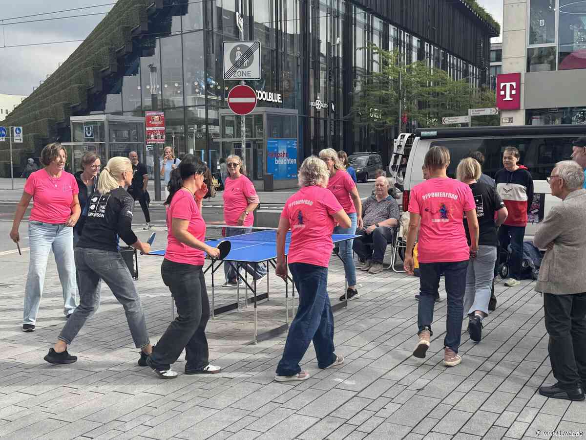 Powerfrauen mit Ping Pong gegen Parkinson in Düsseldorf