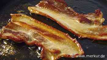 Bacon immer perfekt knusprig braten: Diese eine Zutat macht den Unterschied